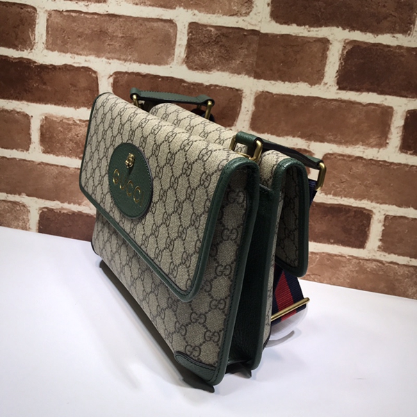 グッチバッグ背面デザイン